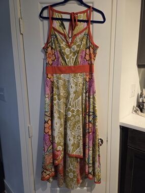 Nine West Olive and Coral Floral High-Low Dress - Perfect For Summer!